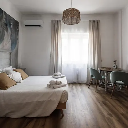Aurelia 386 Vatican House Apartment *